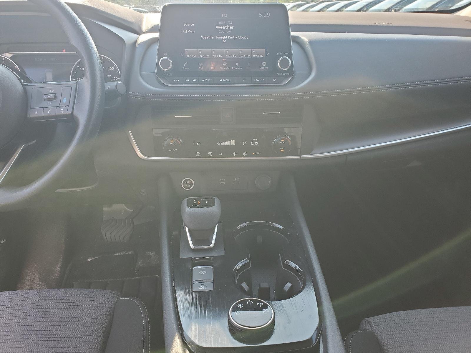 Used 2023 Pearl White Tricoat Nissan SV image 14
