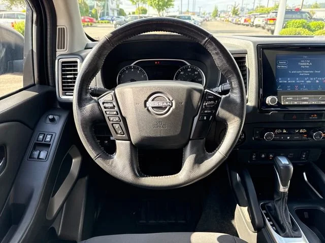 Used 2022 Super Black Nissan SV image 17