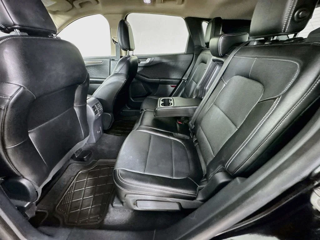 Used 2020 Black Ford Titanium image 28