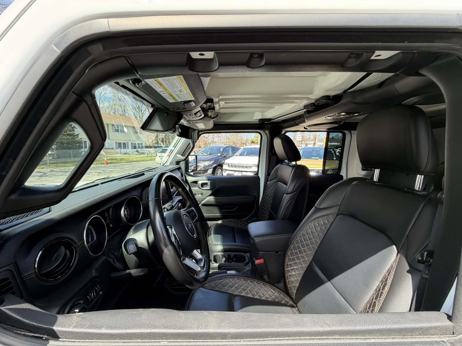 Used 2022 White Jeep Unlimited Sahara High Altitude image 21