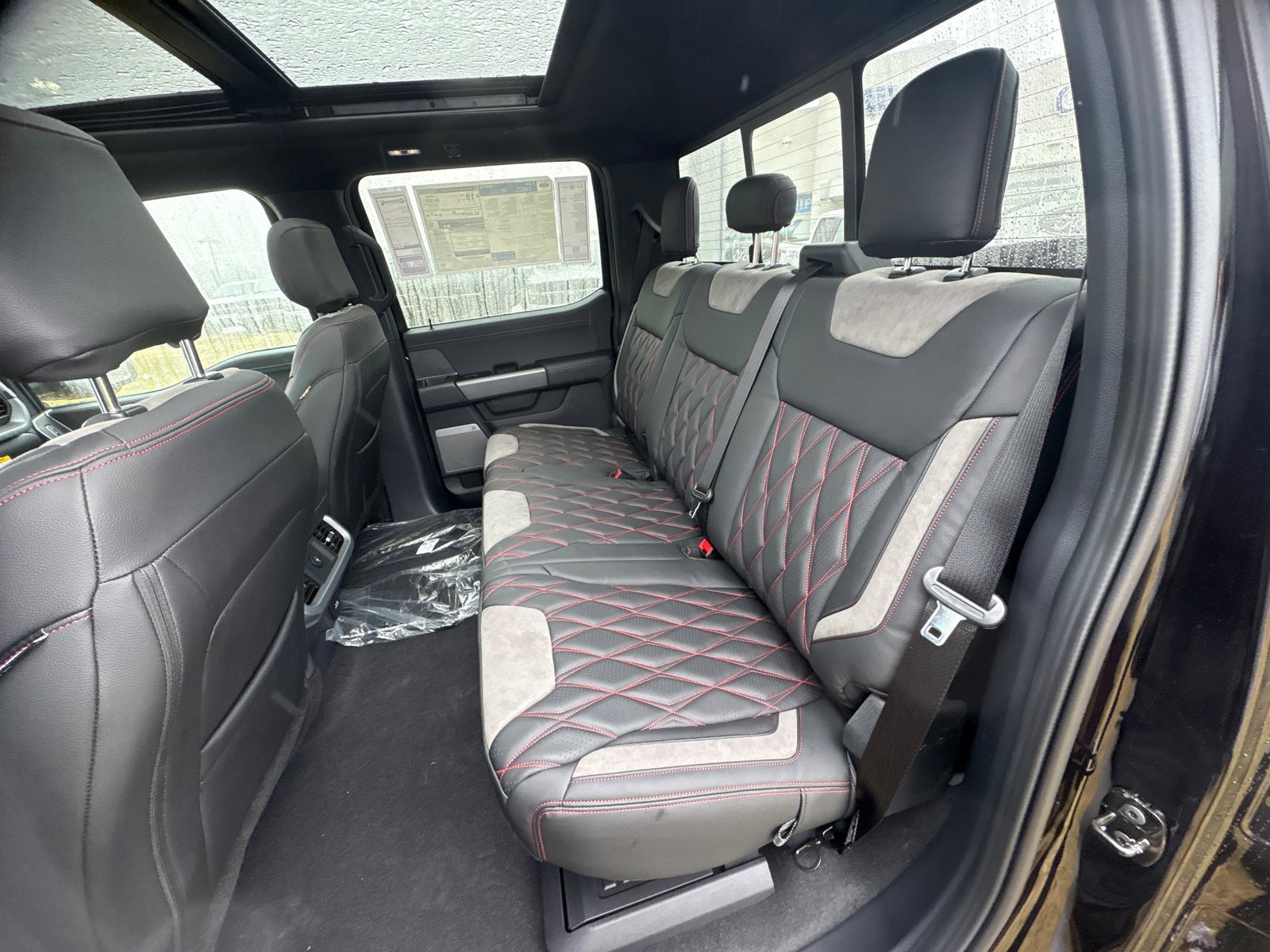 New 2026 Agate Black Metallic Ford XLT image 11