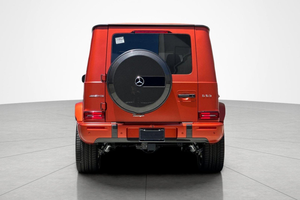 New 2026 MANUFAKTUR Copper Orange Magno Mercedes-Benz AMG® G 63 SUV image 4