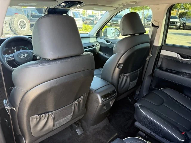 Used 2025 Graphite Hyundai XRT image 27