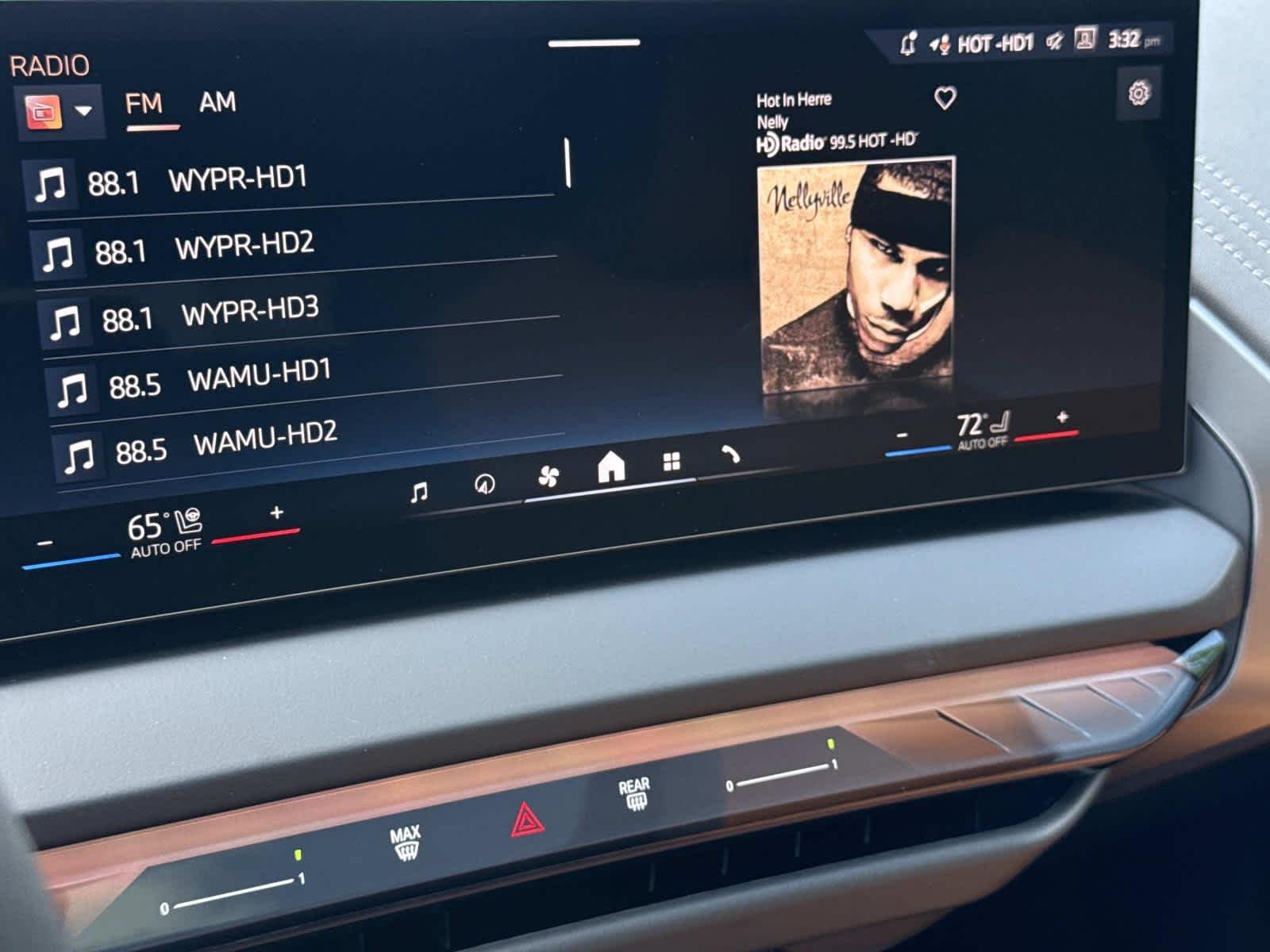 New 2026 Dune Grey Metallic BMW 30 xDrive image 3