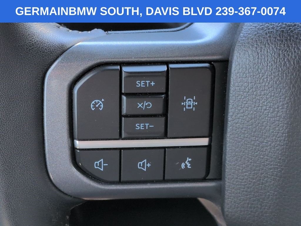 Used 2024 White Metallic Ford Lariat image 28