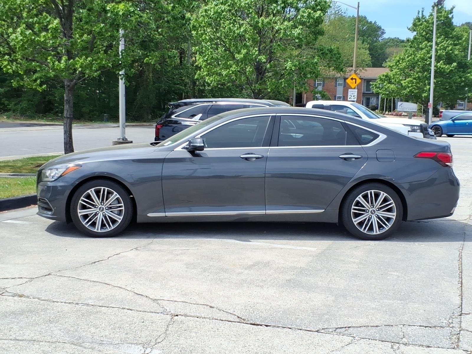 Used 2020 Himalayan Gray Genesis 3.8L image 3