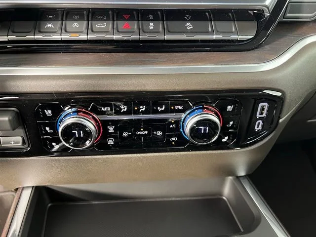 2026 GMC Sierra 1500 SLT - Photo 24
