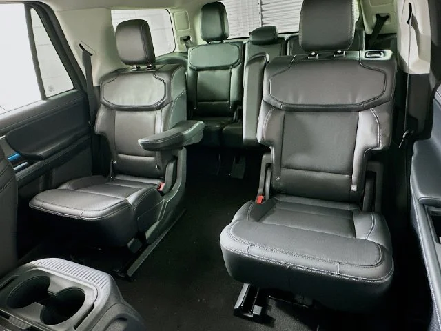 New 2026 Ford Expedition Platinum