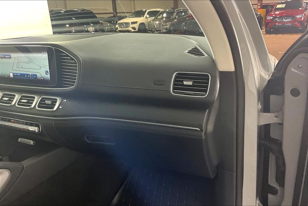 Used 2026  Mercedes-Benz GLE 450 image 14