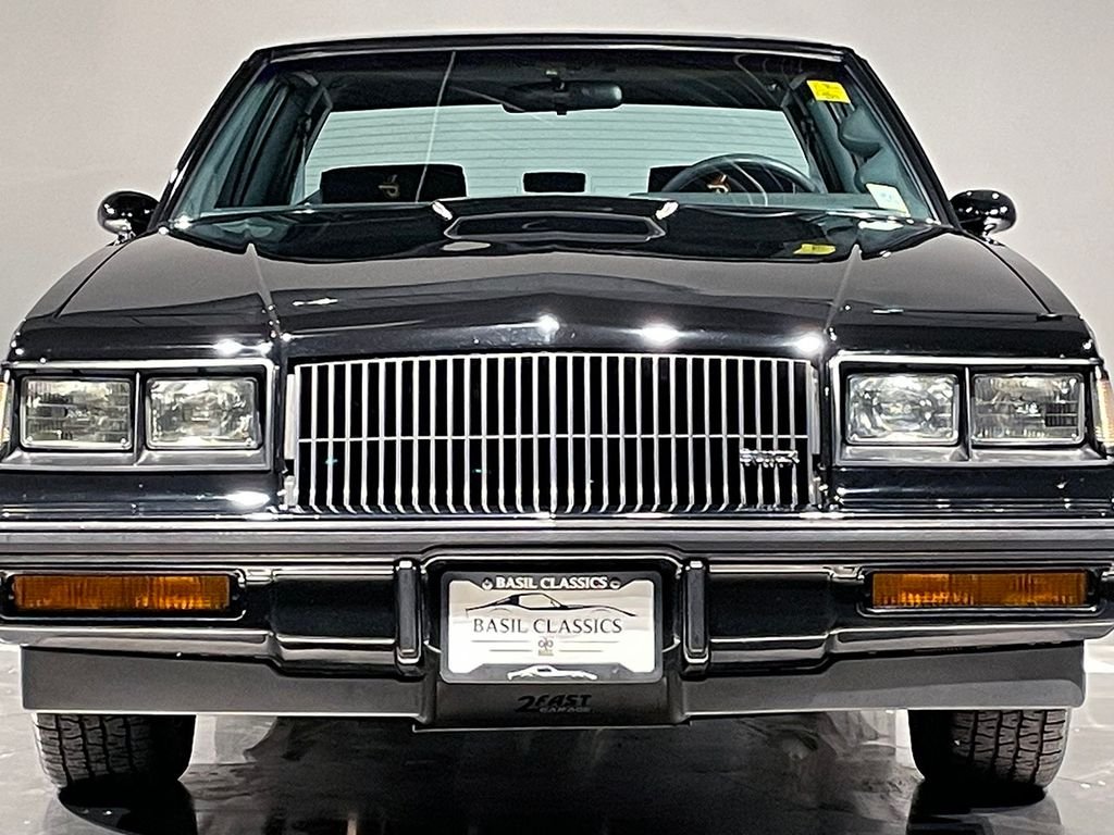 Used 1987 Black Buick Grand National image 17