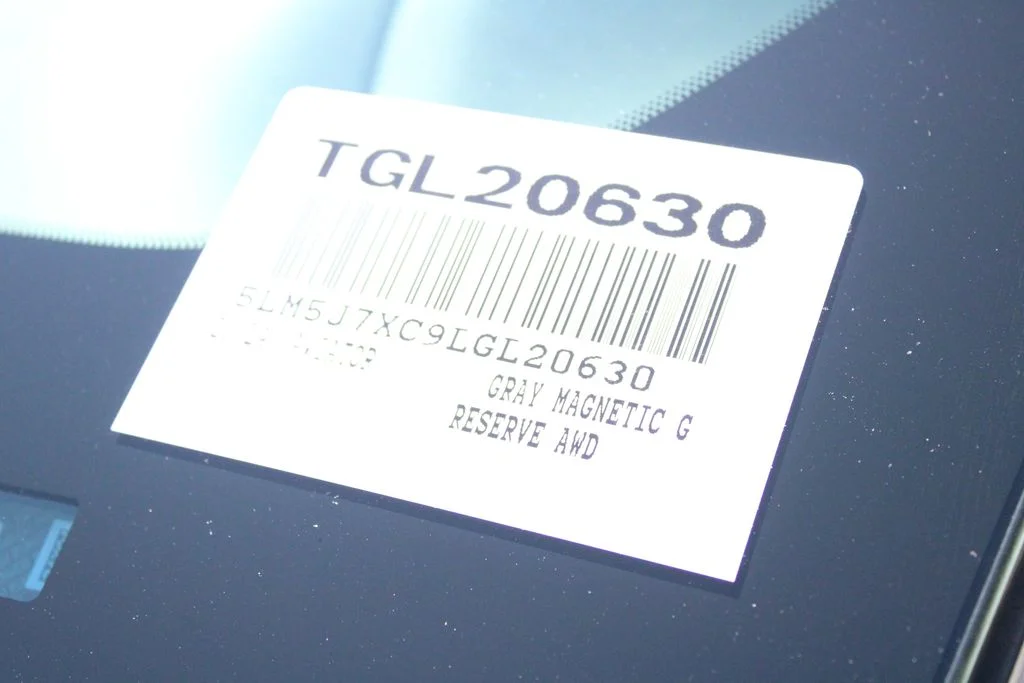Used 2020 Gray Lincoln Reserve image 40