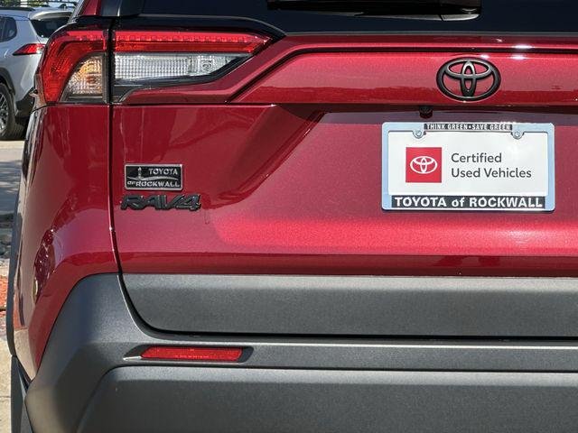 Certified Used 2025 RED MC. Toyota  image 27