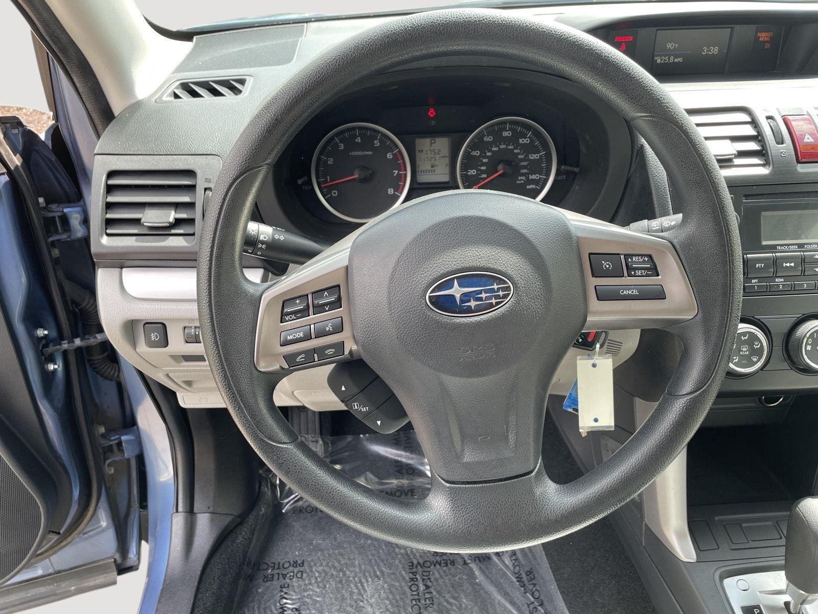 Used 2015 Quartz Blue Pearl Subaru 2.5i image 15