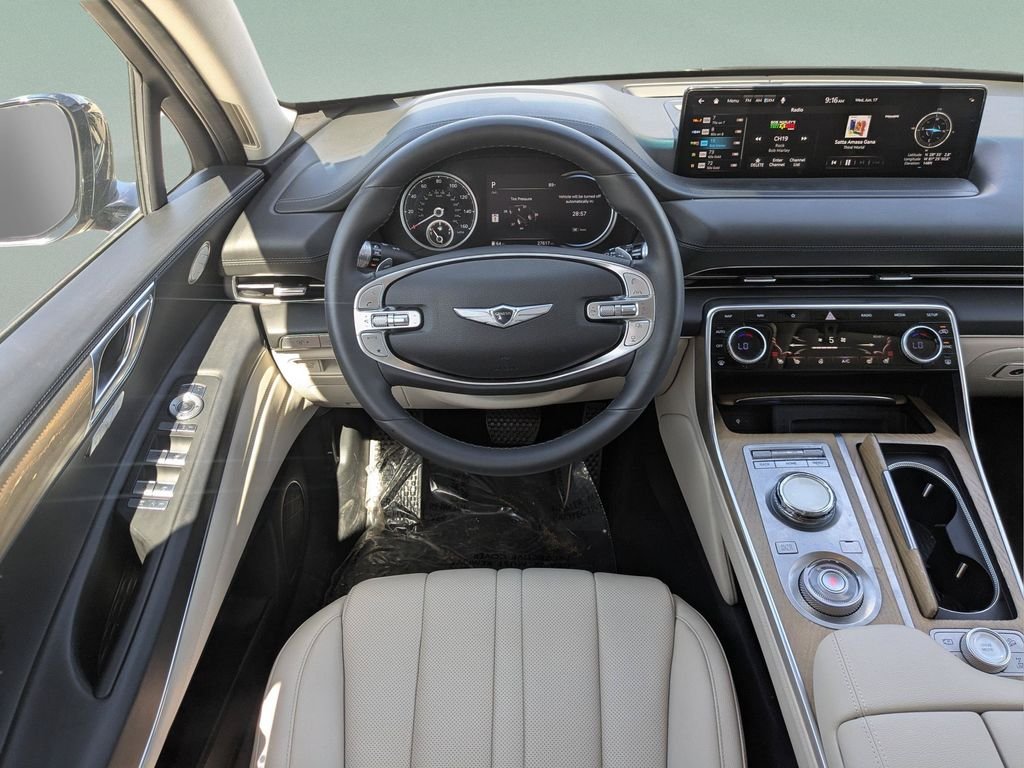 Used 2023 Black Genesis 3.5T image 15