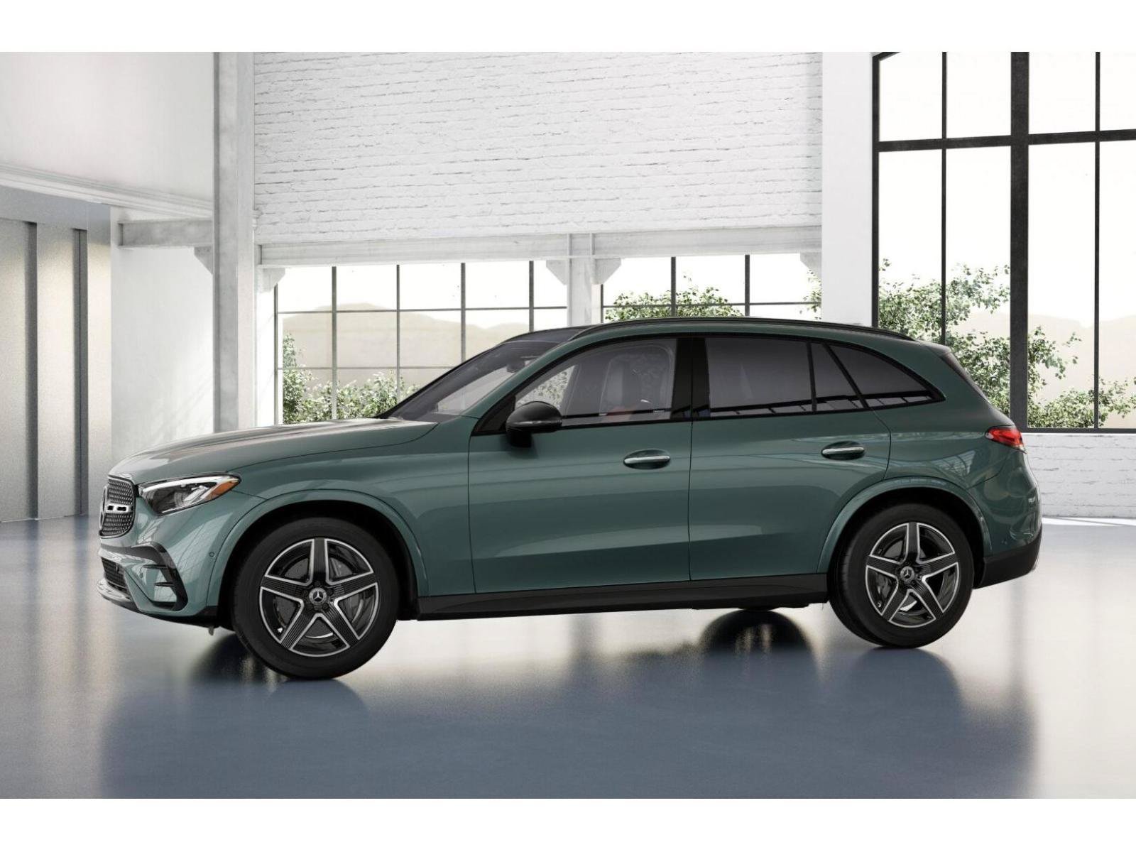 New 2026 Verde Silver Metallic Mercedes-Benz GLC 300 image 37