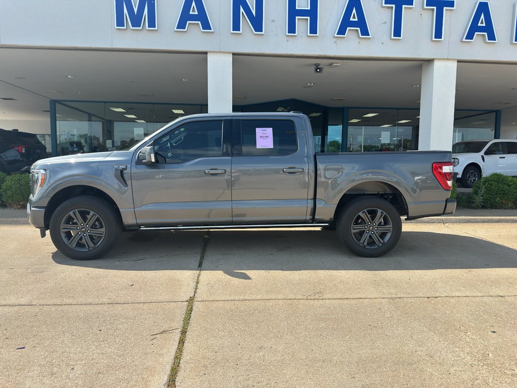 Used 2023 Carbonized Gray Metallic Ford Lariat image 4