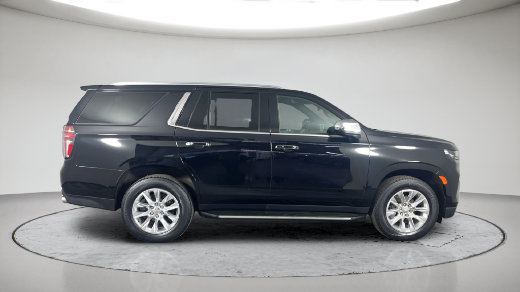 Used 2022 Black Chevrolet Premier image 4