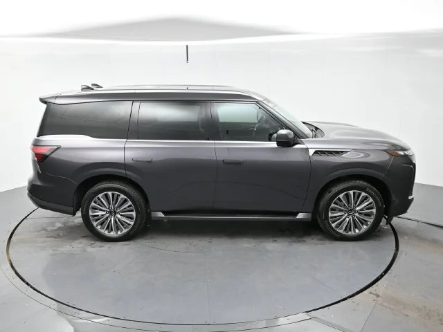 Used 2025 Anthracite Gray INFINITI LUXE image 41