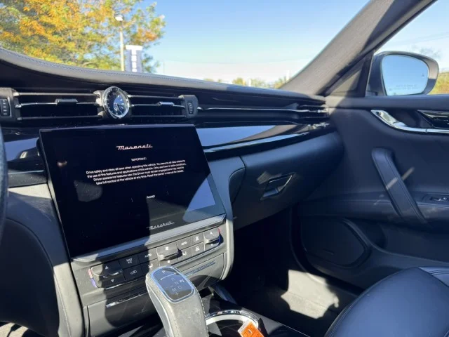 2022 Maserati Quattroporte Modena - Photo 29