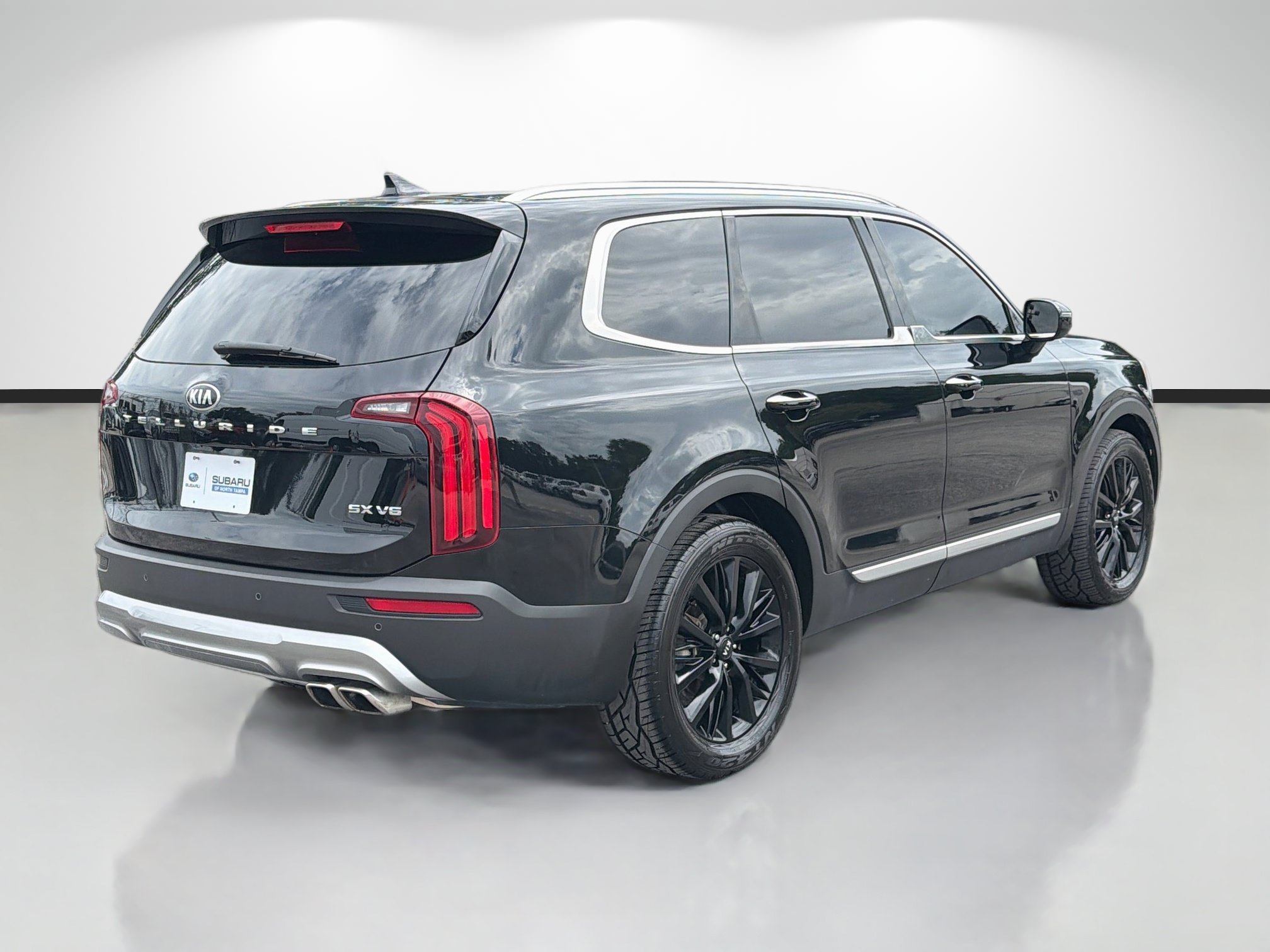 Used 2020 Ebony Black Kia SX image 3
