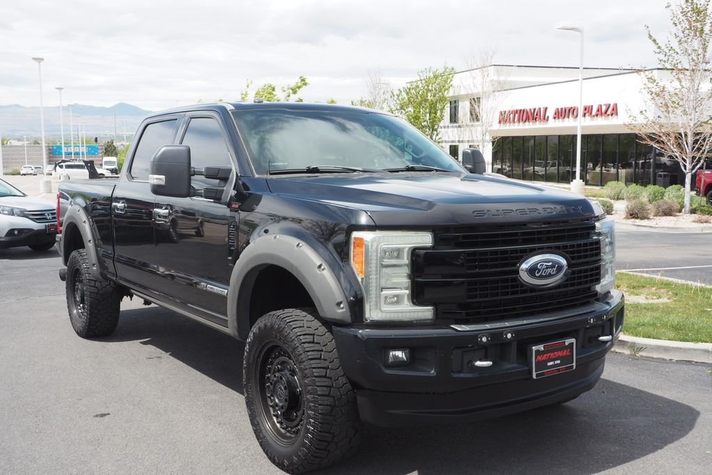 Used 2017 Black Ford Platinum image 8