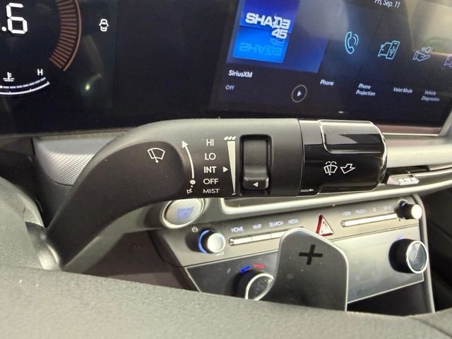 Used 2025 Red Hyundai SEL image 34