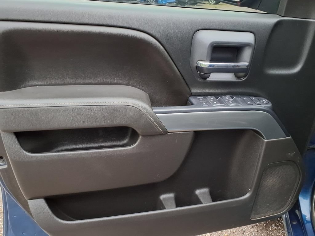 Used 2016 Blue Chevrolet LT image 12