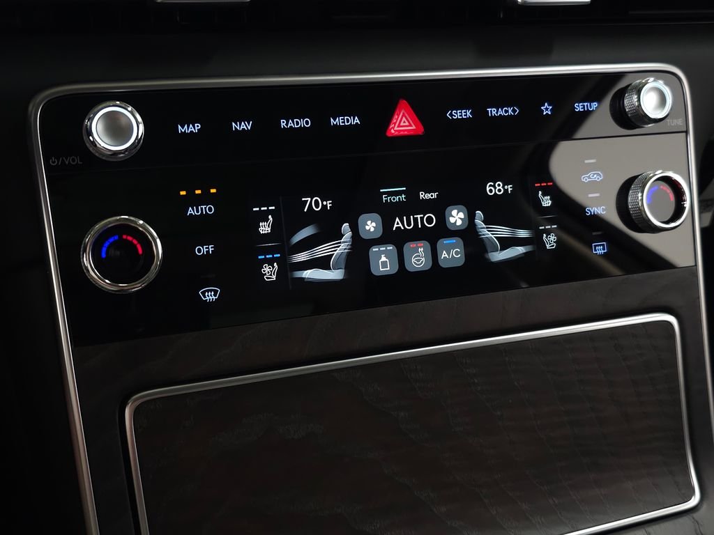 New 2026 Capri Blue Genesis 2.5T ADVANCED image 25