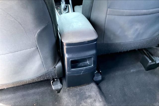Used 2018 Gray Toyota LE image 31
