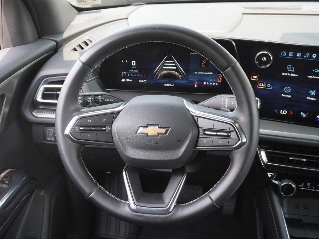 Used 2025 Black Chevrolet LT image 46