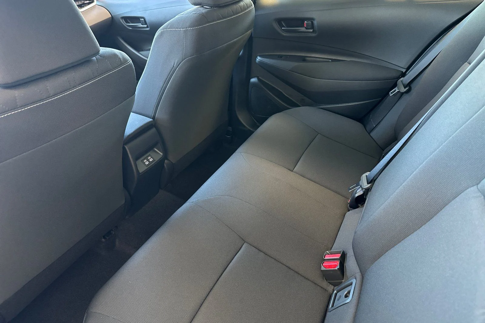 New 2026  Toyota LE image 5