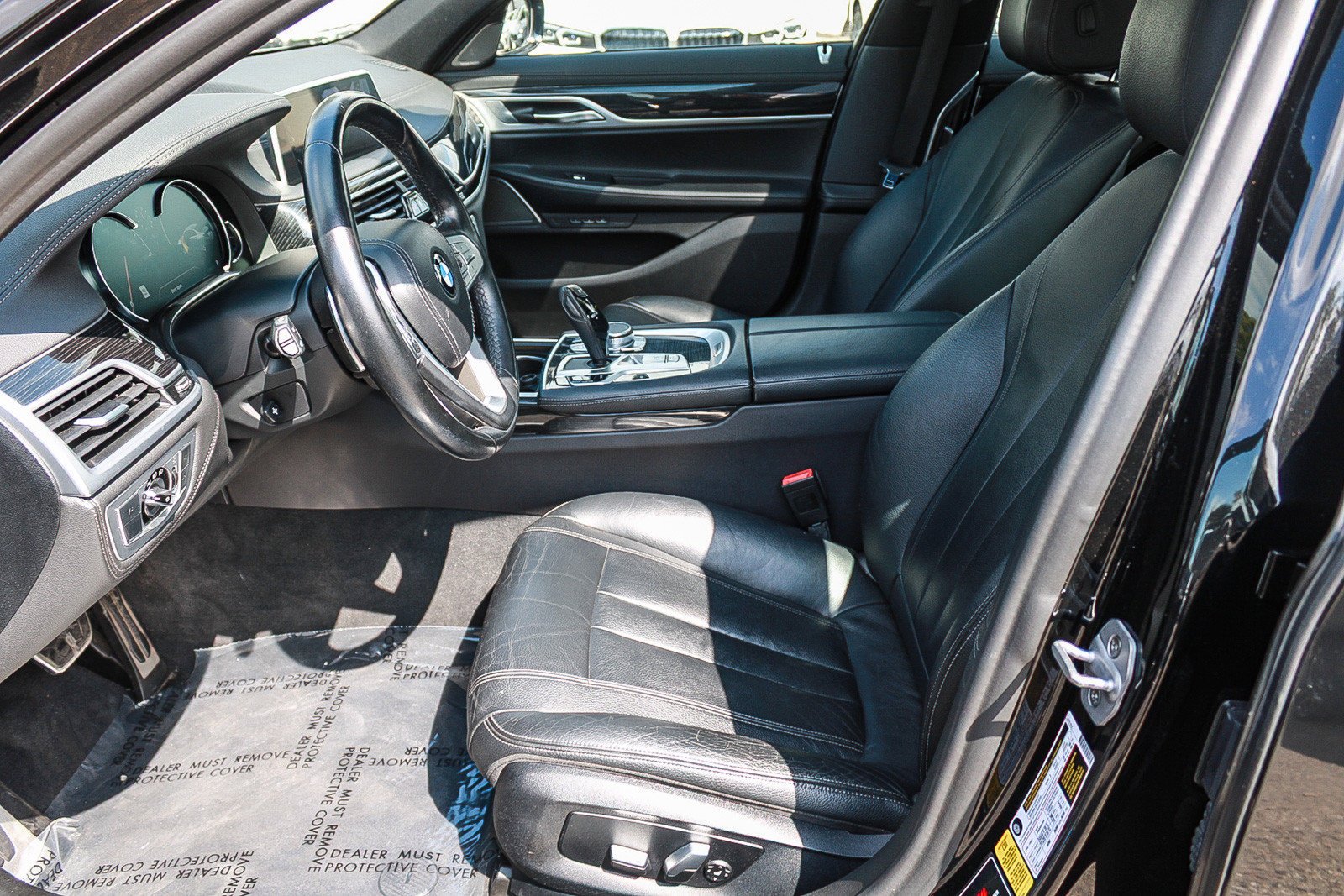 Used 2019 Black Sapphire Metallic BMW 740i image 17
