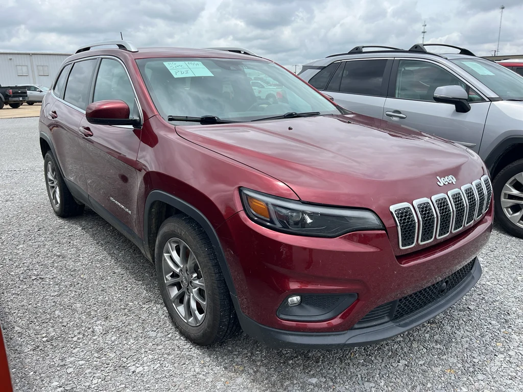 Vehicle Image 2