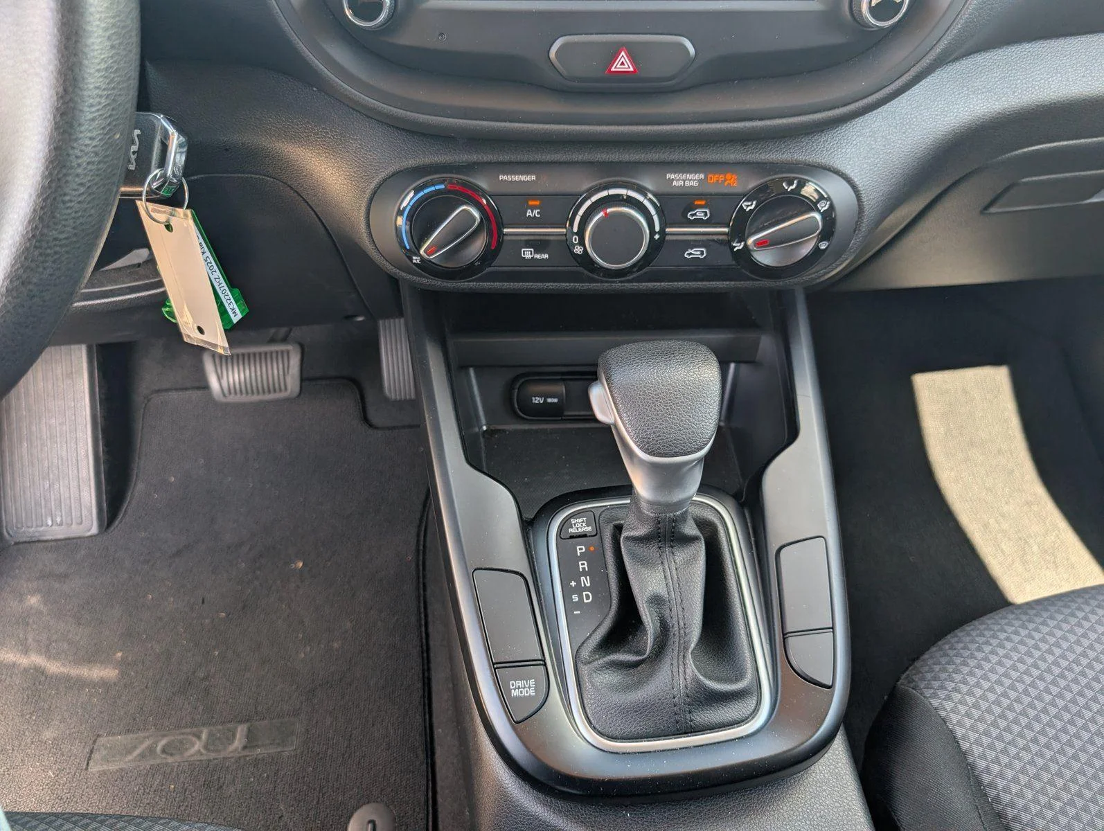 Used 2025 Steel Gray Kia LX image 19