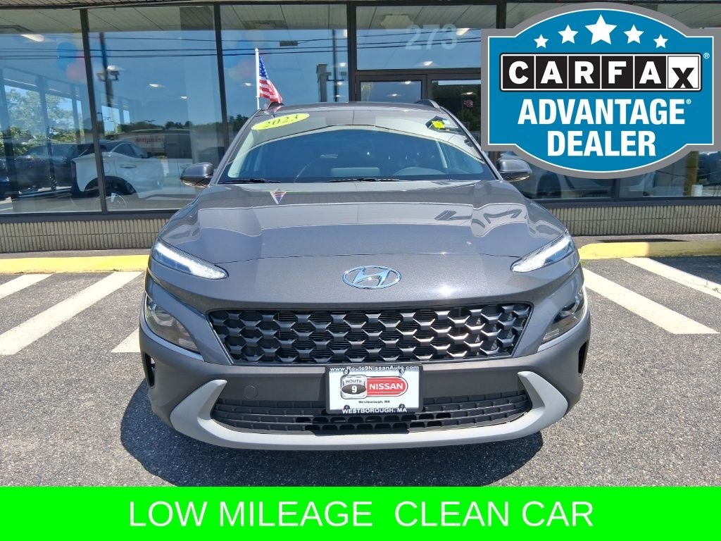 Used 2023 Gray Hyundai SEL image 3