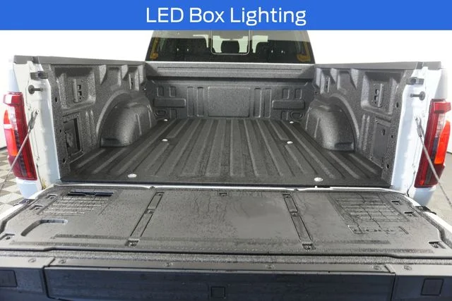 New 2026 Avalanche Ford XLT image 30