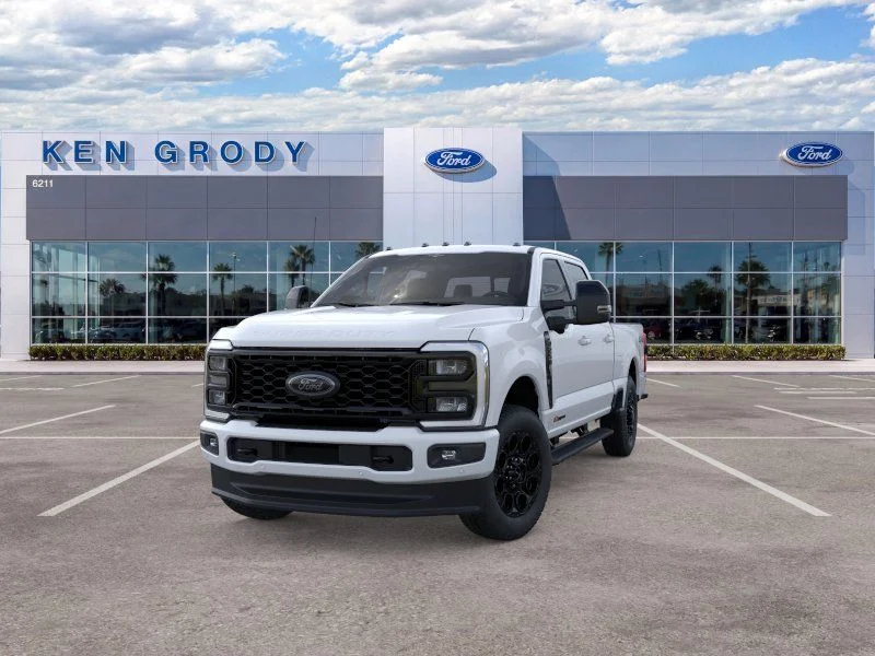 New 2026 Oxford White Ford Lariat image 3