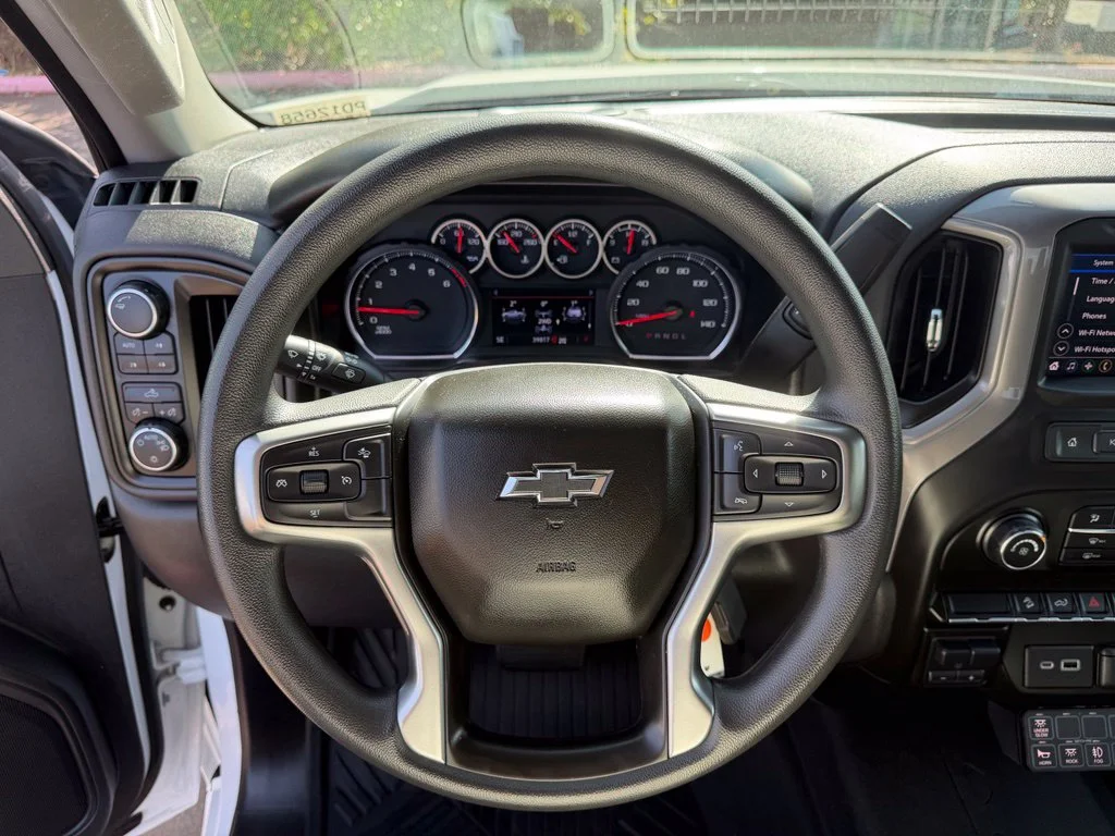 Used 2021 White Chevrolet Custom Trail Boss image 20