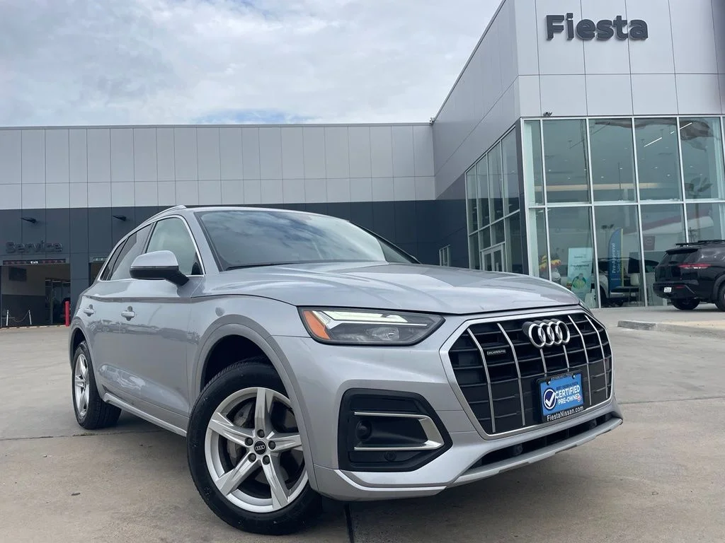 Used 2022 Silver Audi 40 Premium image 1