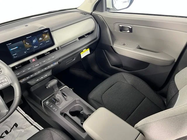 New 2027 White Kia LX image 24