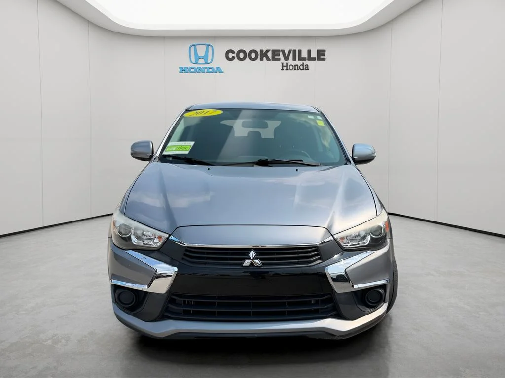 Used 2017 Silver Mitsubishi 2.0 ES image 6