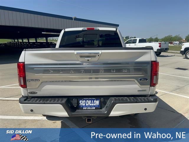Used 2018 White Platinum Metallic Tri-Coat Ford Platinum image 4