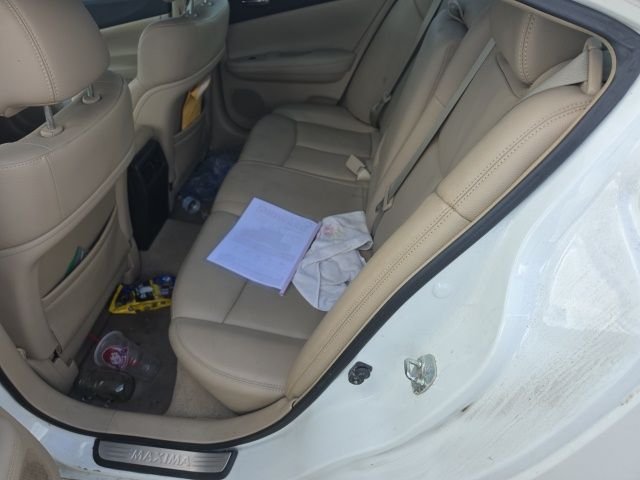 Used 2013 White Nissan 3.5 SV image 11