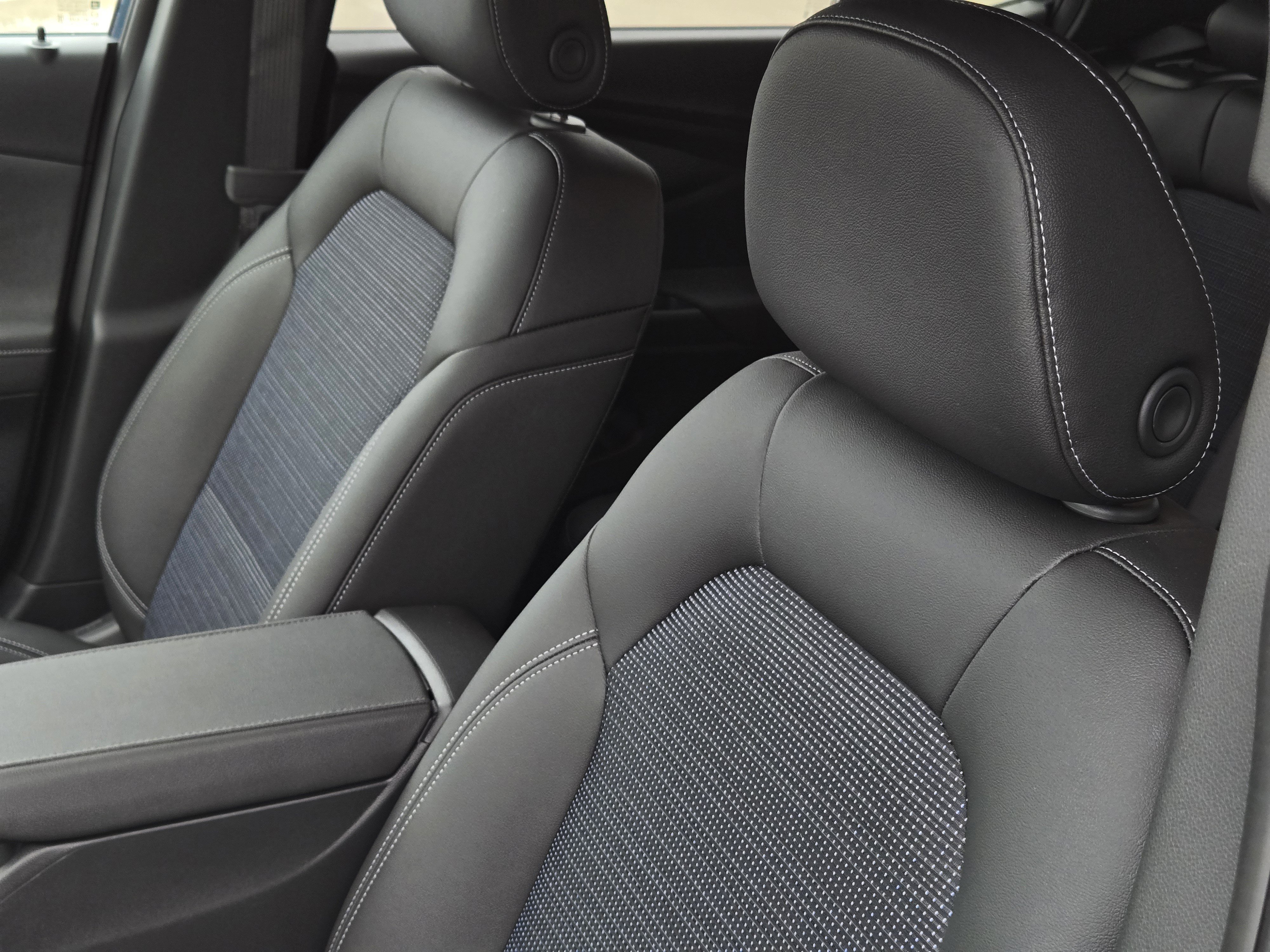New 2026 Ocean Blue Metallic Buick Preferred image 15