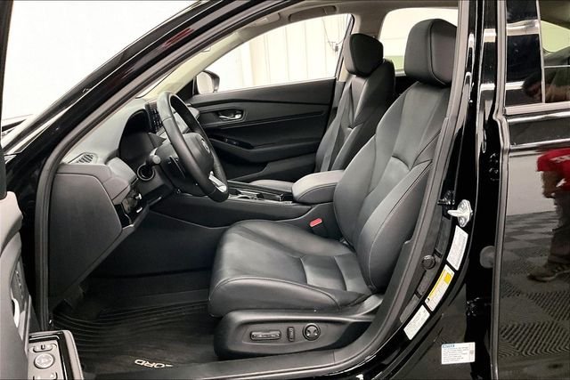 Used 2025 Crystal Black Pearl Honda Touring image 23
