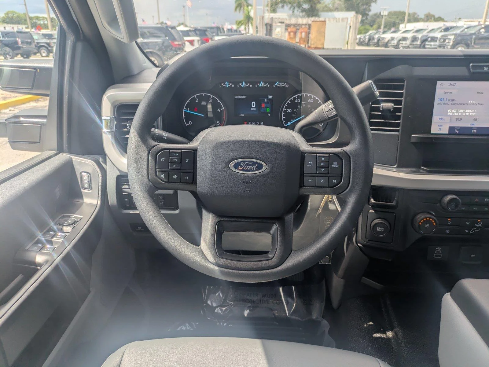 New 2026 Oxford White Ford F-250® XL image 19