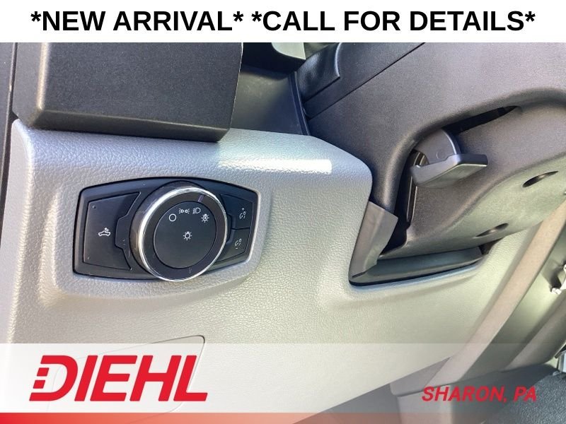 Used 2019 White Ford XL image 24