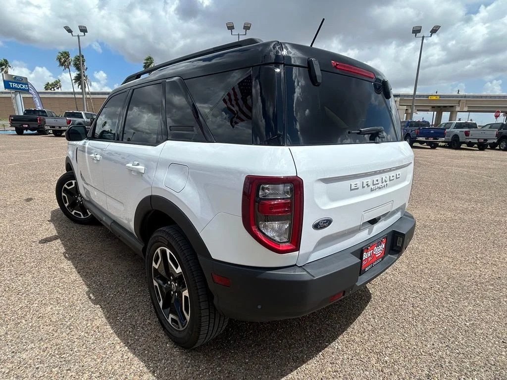 Used 2021 White Ford Outer Banks image 4