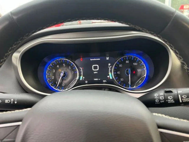 Used 2023 Gray Chrysler Touring L image 21