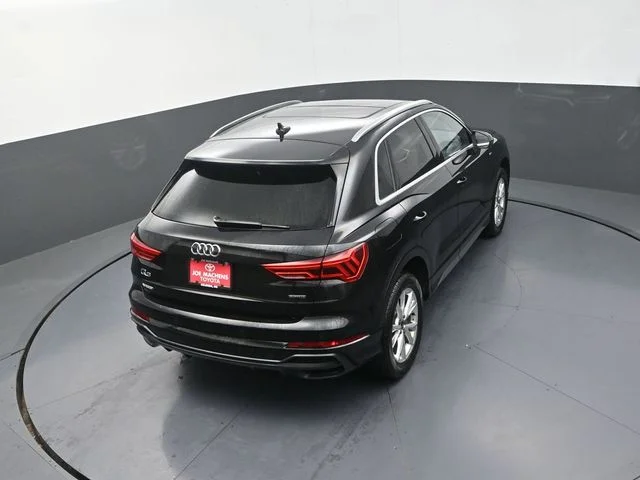 Used 2025  Audi Premium image 29